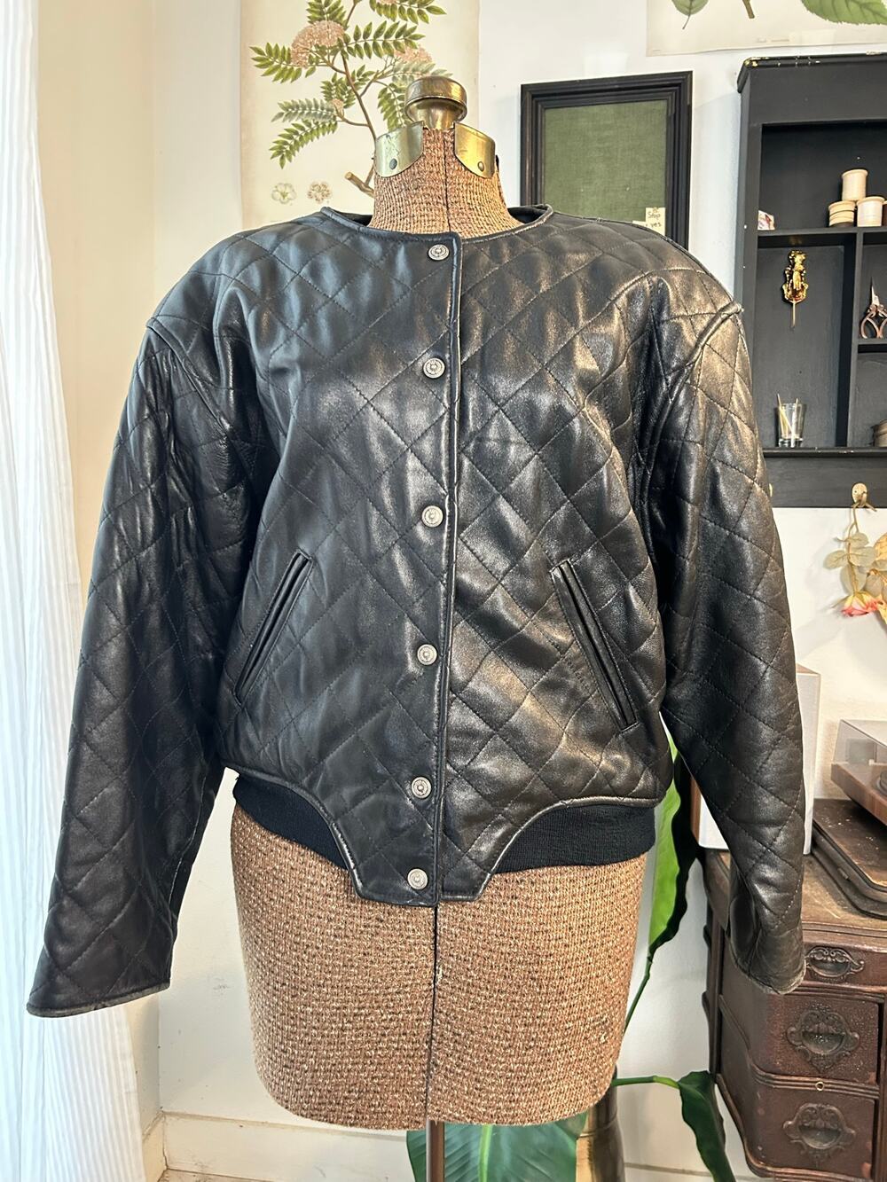 Vintage Express Women’s Leather Quilter Bomber Jacket Size Small Black